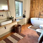 Nocleg ze śniadaniem Oasi Acquafresca 4*